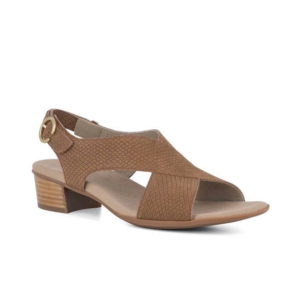 Tan Munro Sandals